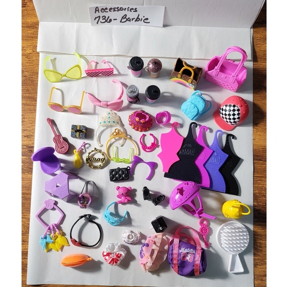 46 Barbie Accessories Lot Shoes Purses Jewelry More Random Assorted - Picture 4 of 4